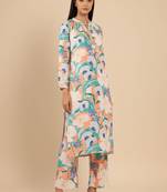 Floral Printed Mandarin Collar Straight Kurta With Trousers