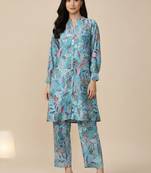 Women Floral Printed Regular Kurta with Trousers