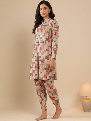 Abstract Printed Mandarin Collar Cuff Sleeves Kurta With Dhoti Pants 6