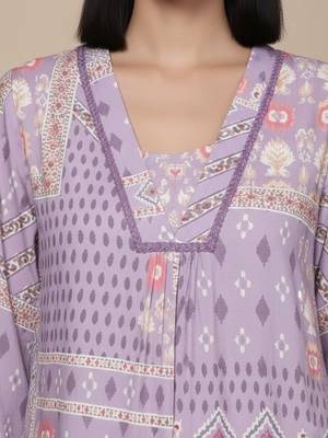 Women Printed Kurta Sets 7