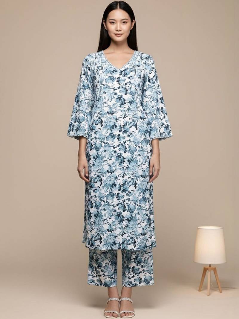 Women Floral Printed Regular Kurta with Trousers