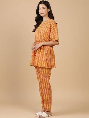 Floral Printed V-Neck Pure Cotton Kaftan Kurta With Trouser 2
