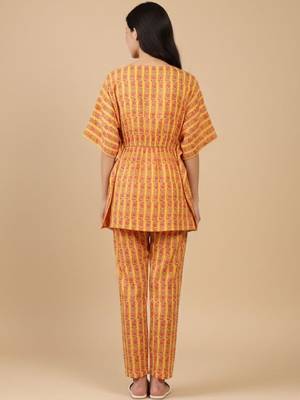 Floral Printed V-Neck Pure Cotton Kaftan Kurta With Trouser 3