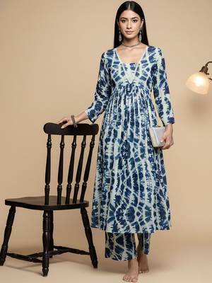 Women Abstract Dyed Empire A-Line Calf Length Kurta Set 4