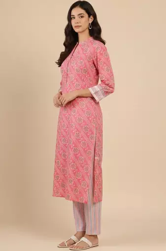 Bandhani Printed Mandarin Collar Straight Kurta With Trouser