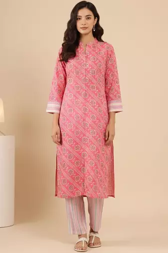 Bandhani Printed Mandarin Collar Straight Kurta With Trouser