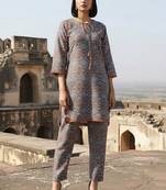 Women Ethnic Motifs Printed Regular Kurta with Trousers
