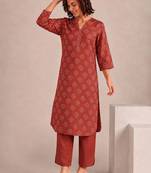 Women Cotton Blend Ethnic Motifs Printed Regular Kurta Set With Trousers