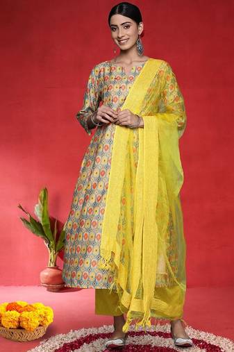 Women Floral Printed A-Line Kurta with Trousers & Dupatta