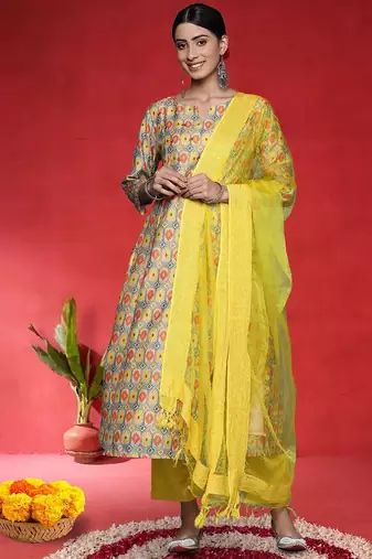 Women Floral Printed A-Line Kurta with Trousers & Dupatta
