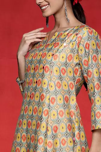 Women Floral Printed A-Line Kurta with Trousers & Dupatta