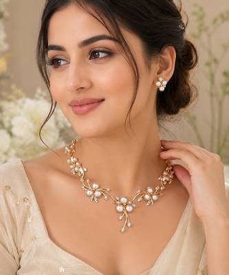 Pearl & cz floral necklace & earrings jewellery set, gold tone 1