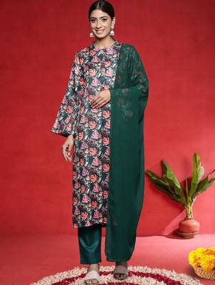 Women Floral Printed Kurta with Trousers & Dupatta 1
