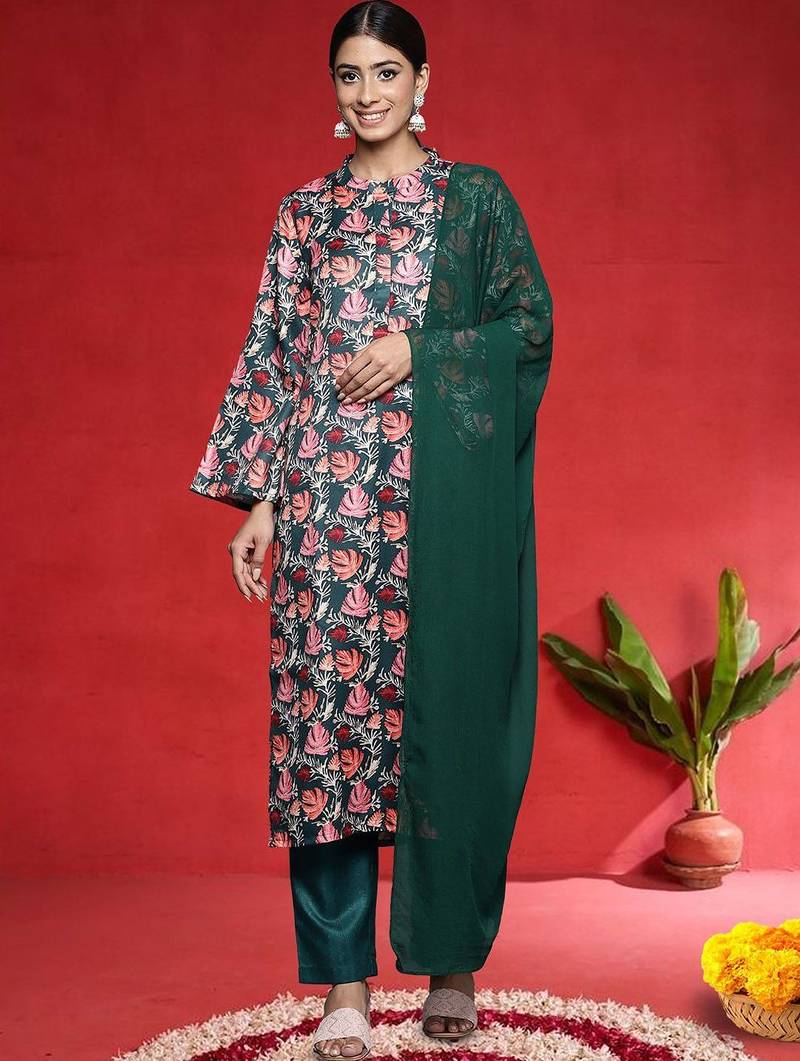 Women Floral Printed Kurta with Trousers & Dupatta