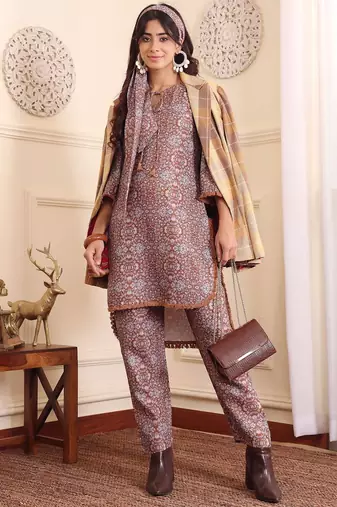 Brown Floral Printed Tie Up Neck High Low Kurta With Trousers