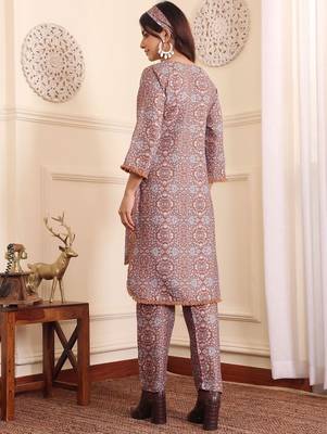 Brown Floral Printed Tie Up Neck High Low Kurta With Trousers 4