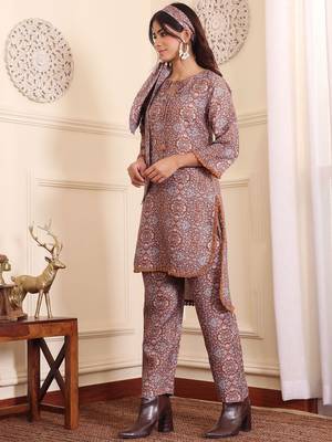 Brown Floral Printed Tie Up Neck High Low Kurta With Trousers 5