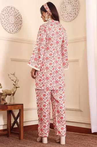 Off White Floral Printed V-Neck Flared Sleeves Straight Kurta With Trousers