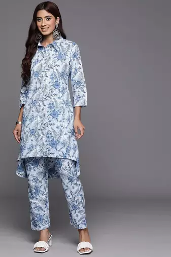 Women Floral Printed A-Line Kurta with Trousers