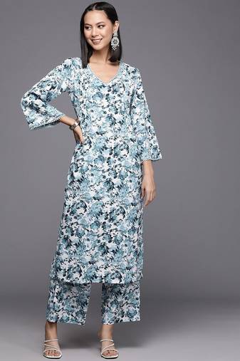 Women Floral Printed Regular Kurta with Trousers