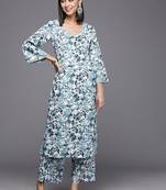 Women Floral Printed Regular Kurta with Trousers