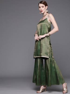 Geometric Woven Design Regular Kurta With Sharara & Dupatta 5