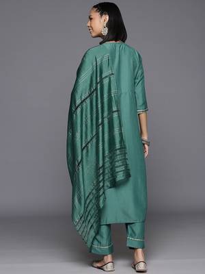 Ethnic Motifs Yoke Design Zari Sequined Kurta with Trousers & Dupatta 5