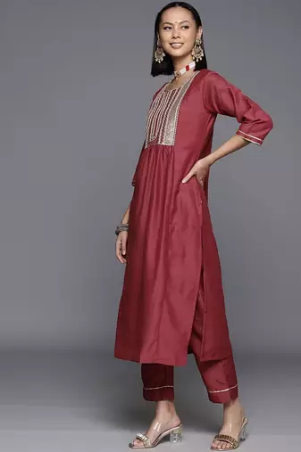 Ethnic Motifs Yoke Design Zari Sequined Kurta with Trousers & Dupatta
