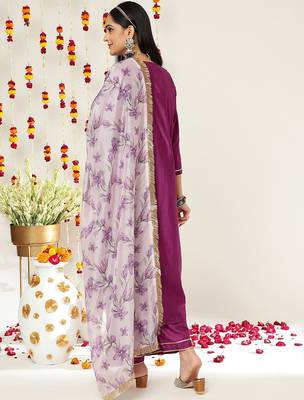 Round Neck Regular Kurta with Trousers & With Dupatta 5