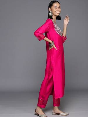 Pink Ethnic Yoke Design Regular Thread Work Kurta & Trousers With Dupatta 5