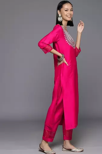 Pink Ethnic Yoke Design Regular Thread Work Kurta & Trousers With Dupatta