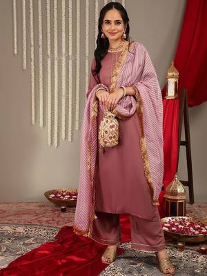 Gotta Patti Detail Straight Kurta & Trousers With Dupatta 1