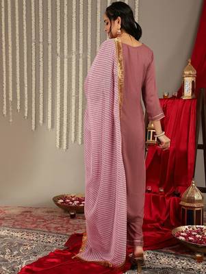Gotta Patti Detail Straight Kurta & Trousers With Dupatta 6