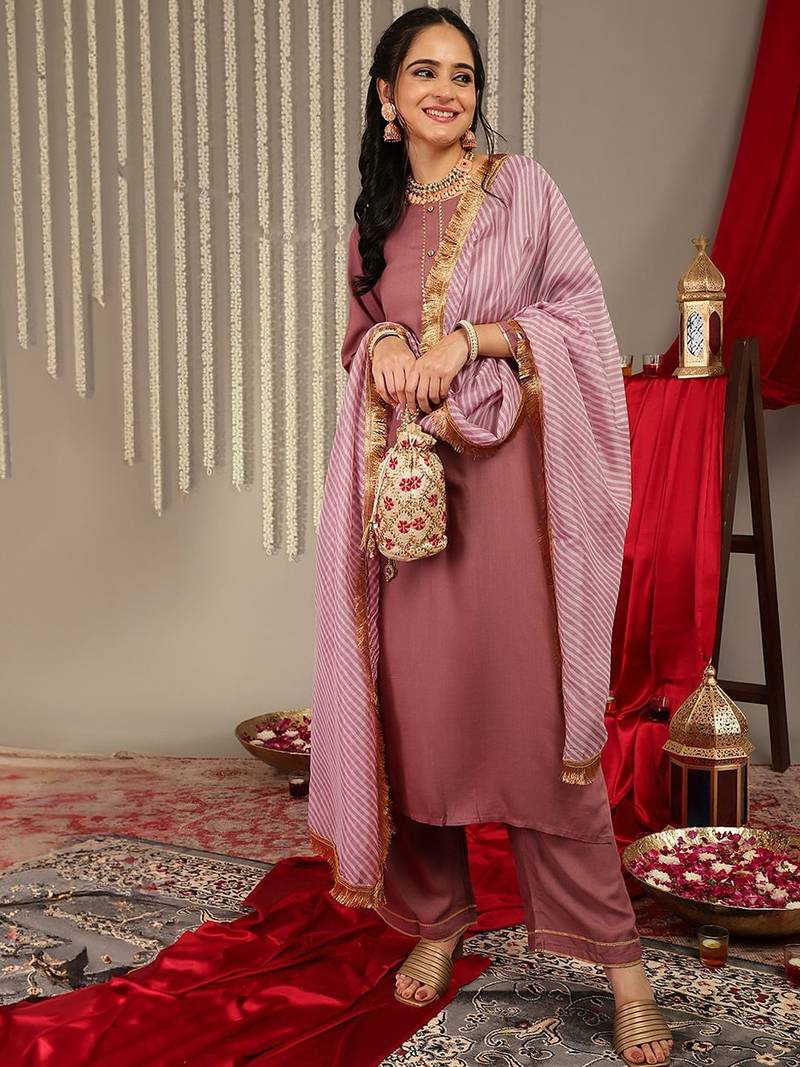 Gotta Patti Detail Straight Kurta & Trousers With Dupatta