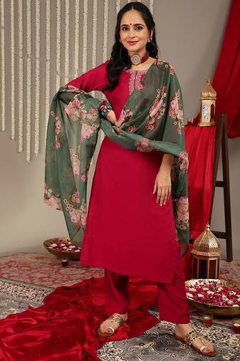 Thread Work Detail Straight Kurta & Trousers With Dupatta