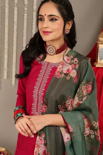 Thread Work Detail Straight Kurta & Trousers With Dupatta