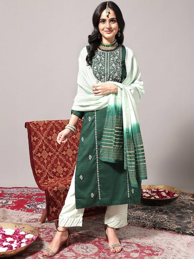 Ethnic Motifs Embroidered Thread work Straight Kurta & Trousers With Dupatta