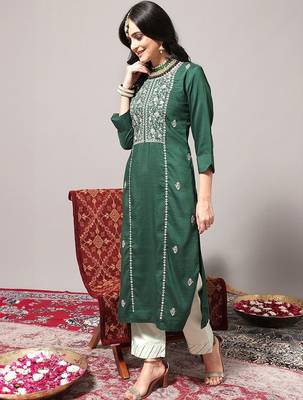 Ethnic Motifs Embroidered Thread work Straight Kurta & Trousers With Dupatta 5