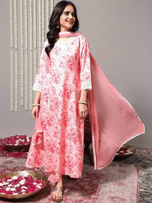 Floral Printed A-Line Kurta With Trousers & Dupatta 1