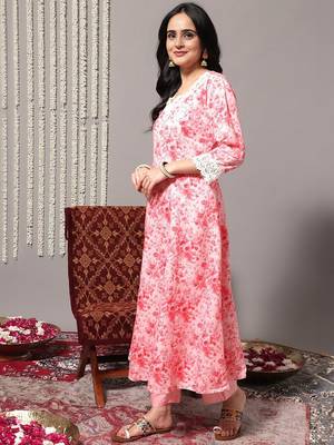 Floral Printed A-Line Kurta With Trousers & Dupatta 5