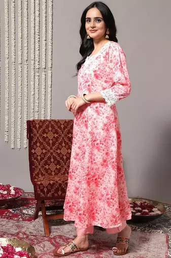Floral Printed A-Line Kurta With Trousers & Dupatta