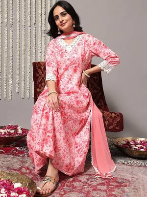Floral Printed A-Line Kurta With Trousers & Dupatta 7