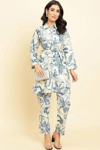 Floral Printed Shirt Collar Kurta With Trousers