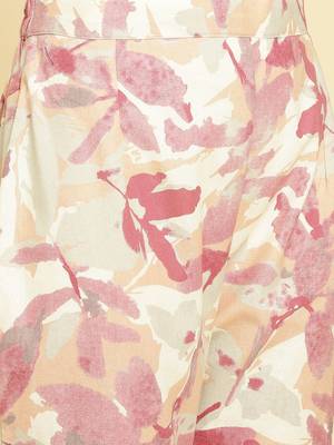 Floral Printed Kurti With Trousers 3