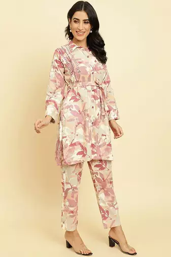 Floral Printed Kurti With Trousers
