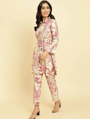 Floral Printed Kurti With Trousers 5