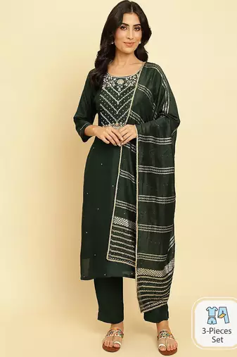 Floral Embroidered Beads & Stones Kurta With Trousers & Dupatta