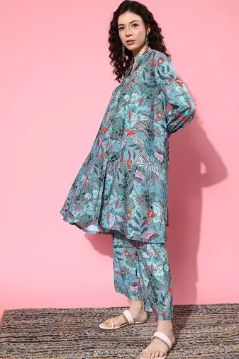 Women Abstract Printed Regular A-Line Kurta with Trousers