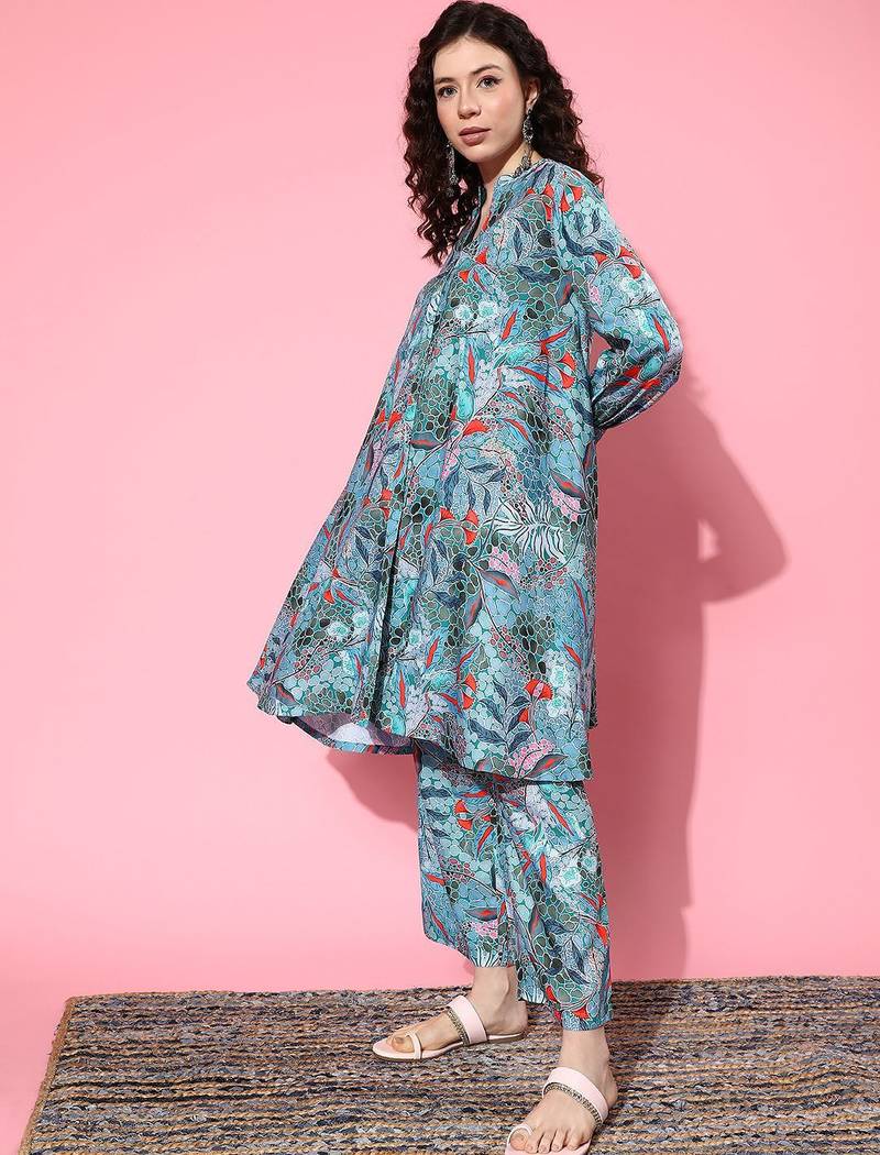 Women Abstract Printed Regular A-Line Kurta with Trousers