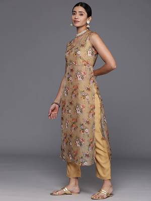 Floral Printed High Slit Fusion Kurta with Trousers 4